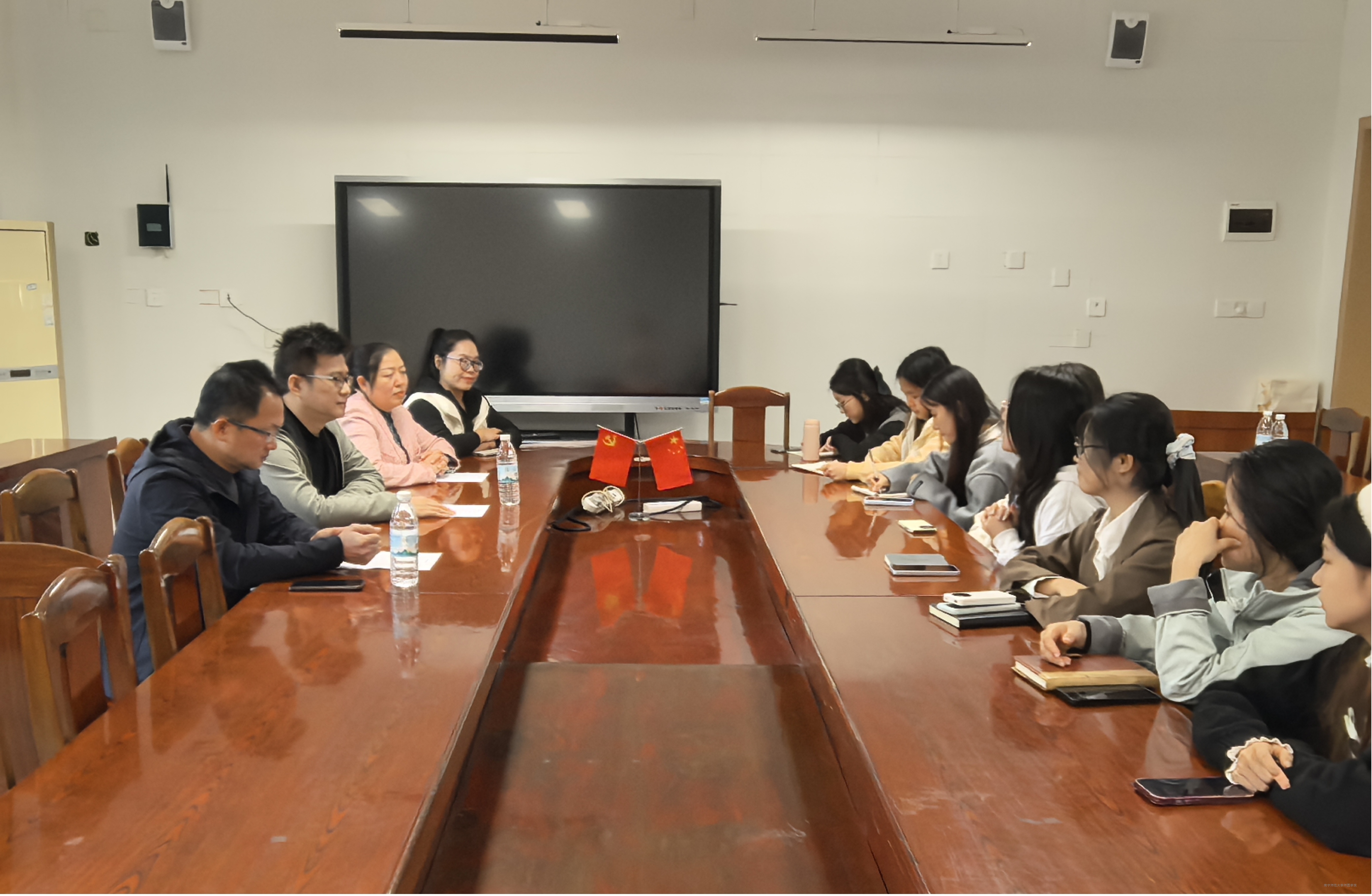 共商共育 赋能成长