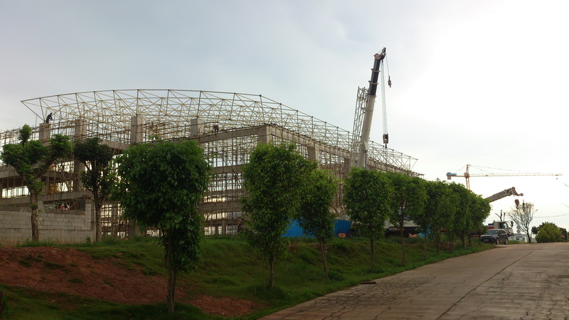 2011年建设中的风雨球馆