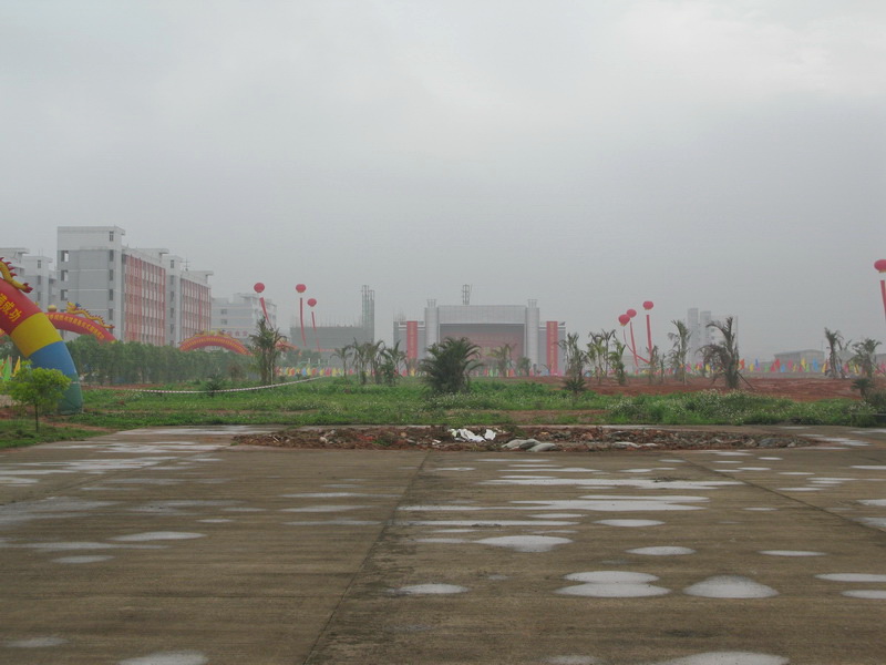 2011年建设中的校园